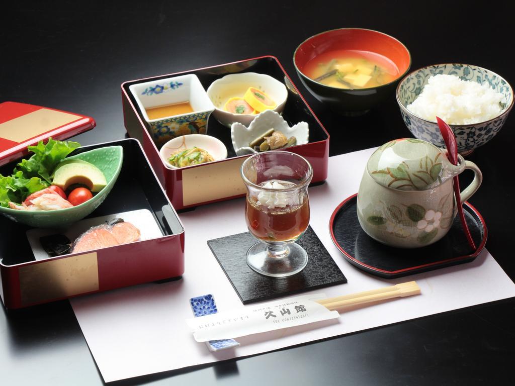 Kyuhonbo Hisayamakan Hotel Nagano Kültér fotó